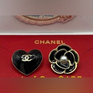 Chanel Charm Heart and Camellia christmas 2023 set of 2